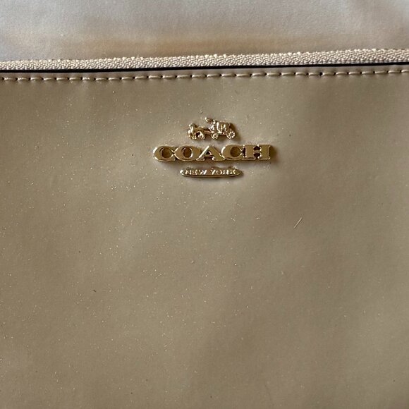 Coach Patent Leather Small Wristlet Wallet Beechwood Champagne Ivory - Picture 7 of 8